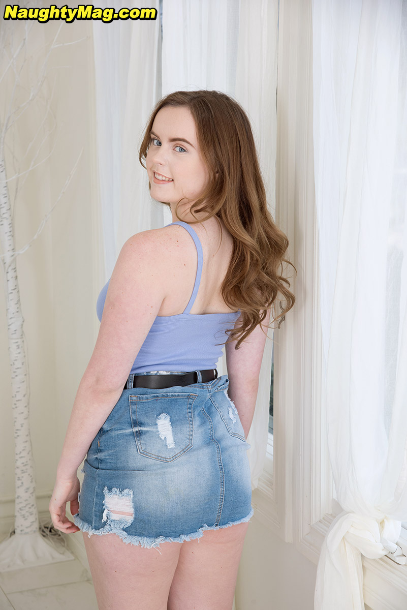 18yo Busty River Displays Massive Melons, Round Booty