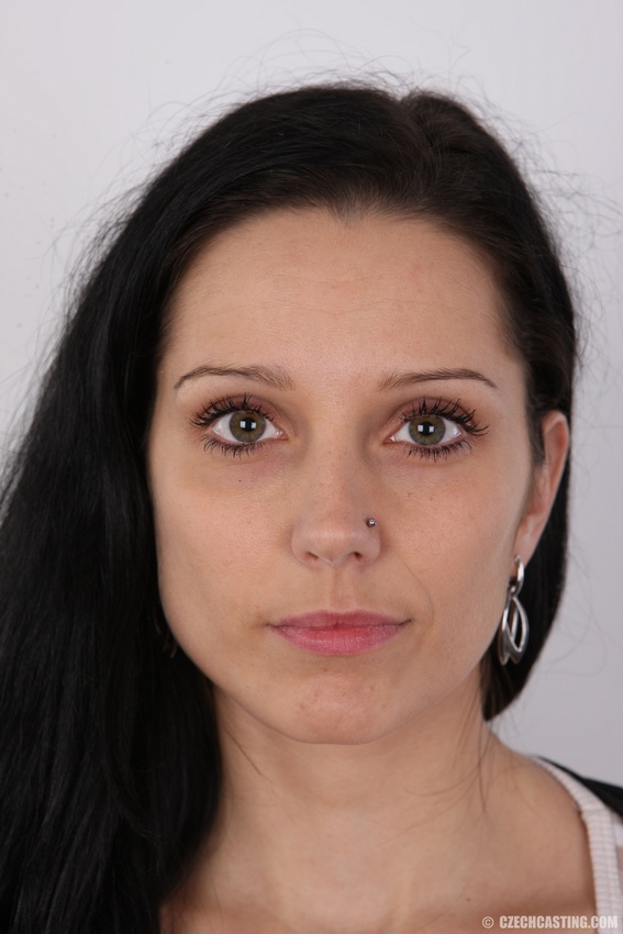 29 Years Old Czech Mother Petra 001