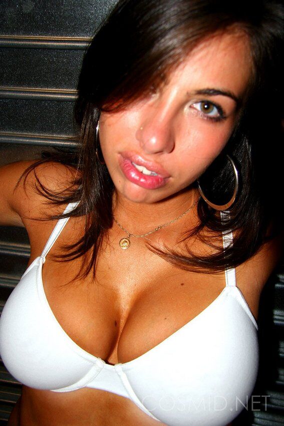 Big Breasted Amateur Kathy 005