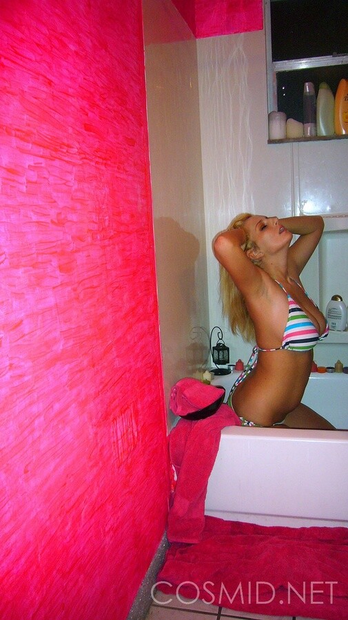 Erica Wearing A Rainbow Bikini 008